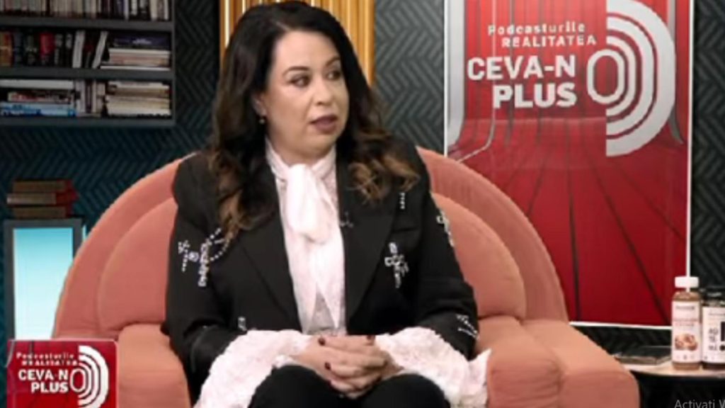 Podcasturile REALITATEA – Ceva-n PLUS. Oana Roman face dezvăluiri la Realitatea Plus, despre relația cu tatăl său: „Am învățat de la el disciplina”