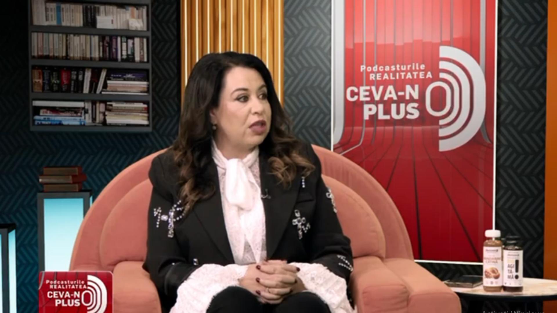 Podcasturile REALITATEA – Ceva-n PLUS. Oana Roman face dezvăluiri la Realitatea Plus despre perioada mineriadei din 1991: „Singurul moment în care un guvern legitim a fost dărâmat prin forță”