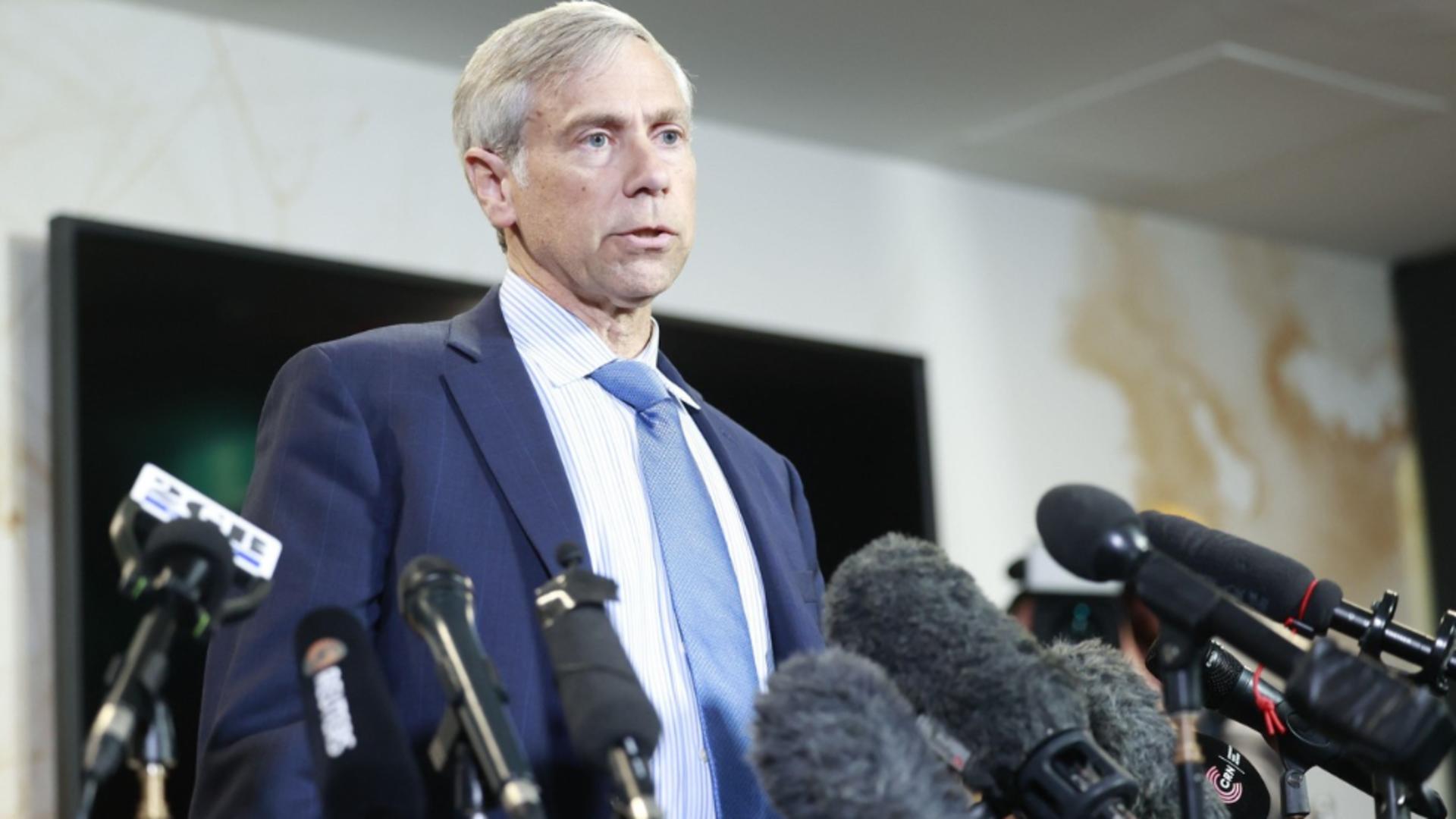 Cine este avocatul care îl reprezintă pe Maduro în instanță. Specialistul l-a apărat în trecut pe fondatorul Wikileaks în cadrul unui proces controversat