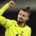 Radu Drăgușin, pe picior de plecare de la Tottenham. Clubul din Italia care monitorizează îndeaproape transferul internaționalului român