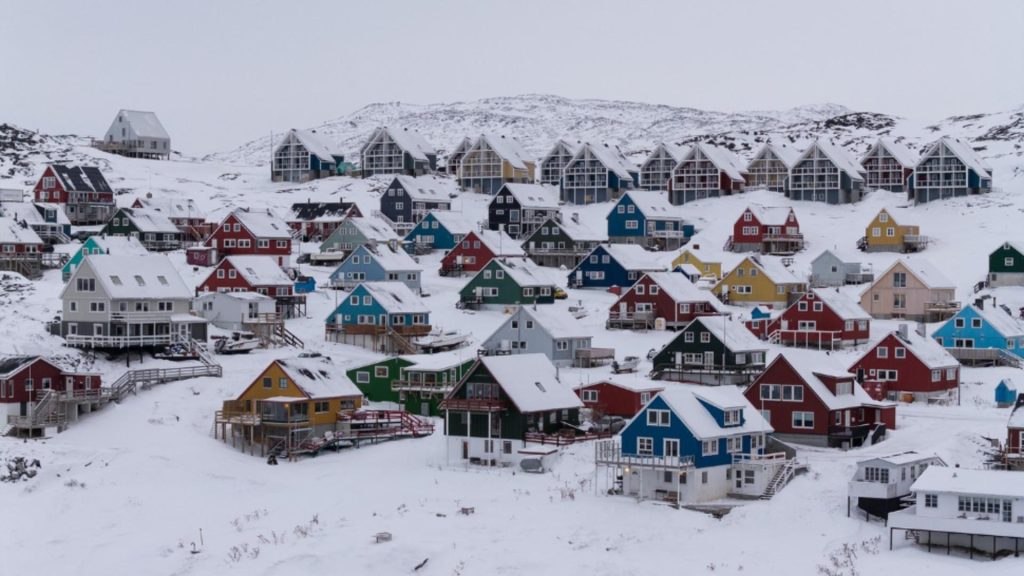 Danemarca ripostează și trimite în Groenlanda un comando special. Acesta va pregăti suplimentarea efectivelor militare pe teritoriul mult râvnit de Trump