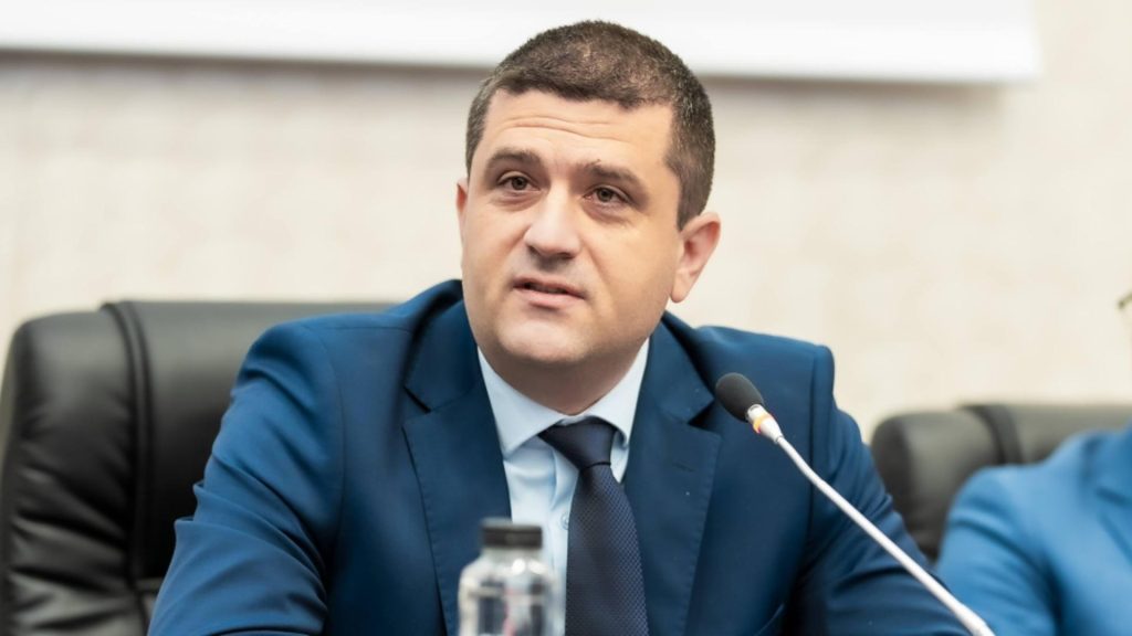 Sindicatele polițiștilor au luat foc după anunțul rezistului Miruță privind majorarea vârstei de pensionare