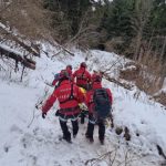 Operațiune de salvare dificilă pe Masivul Ceahlău: un tânăr inconștient a fost recuperat de salvamontiști după patru ore