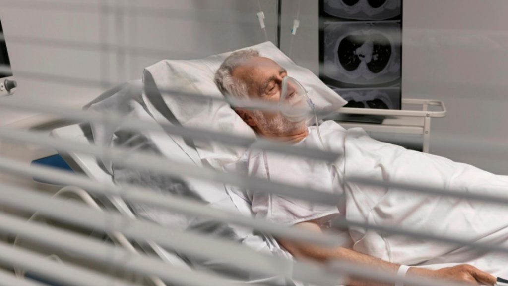 O asistenta care a văzut sute de oameni murind dezvăluie ce au spus majoritatea în ultimele clipe