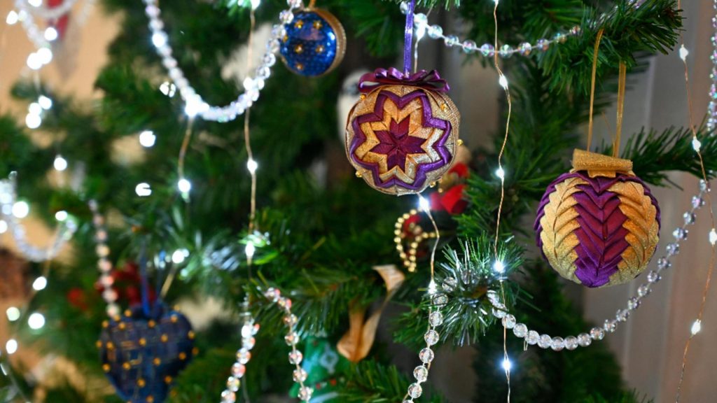 Ce să faci pe 1 ianuarie ca să ai noroc în noul an. Tradiții, obiceiuri și superstiții de Sfântul Vasile