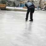 „Atenție la gheață!” Autoritățile avertizează asupra riscului de accidentări