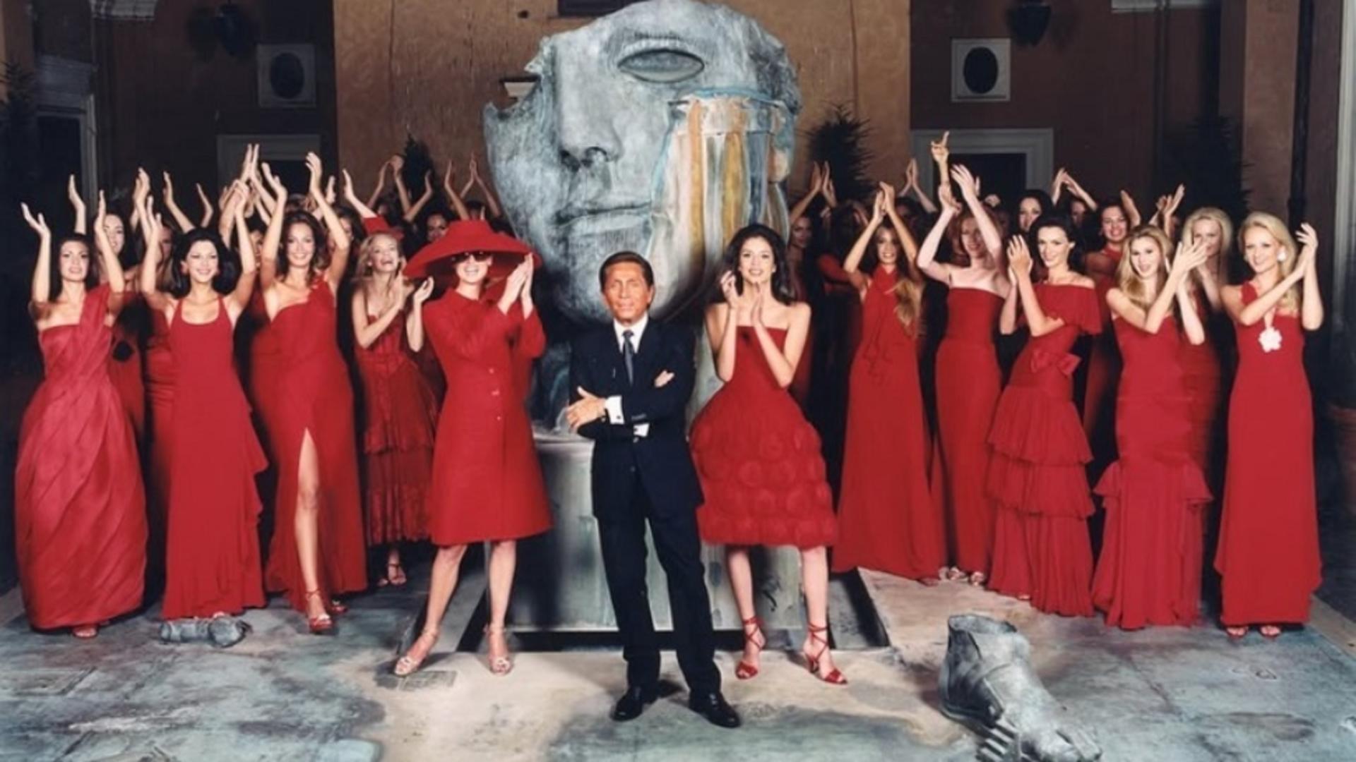 Zi de DOLIU în lumea modei. Valentino Garavani a murit