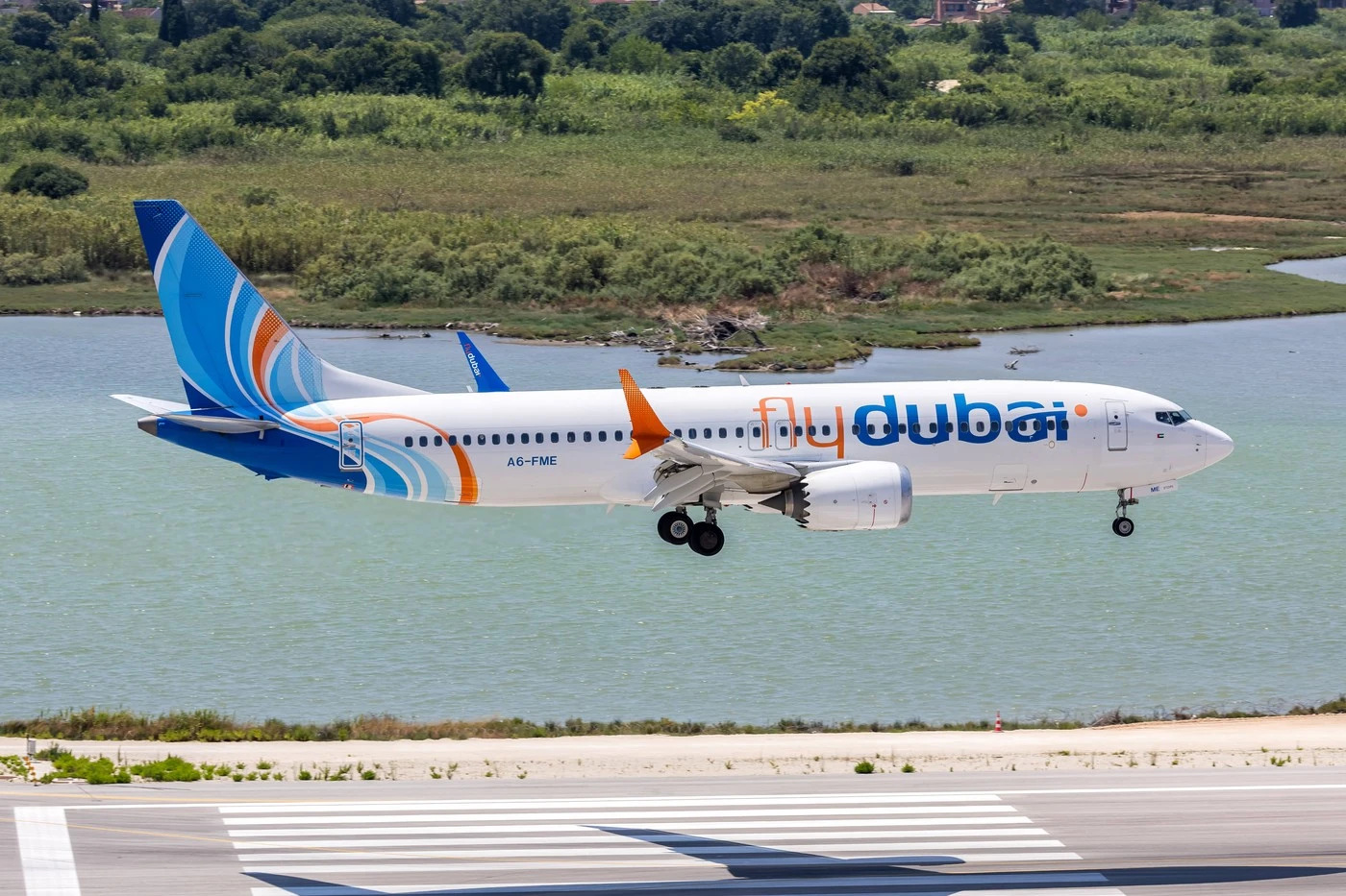 „Am auzit țipete în avion”. Copilotul avionului FlyDubai către Tel Aviv ar fi încercat să prăbușească aeronava