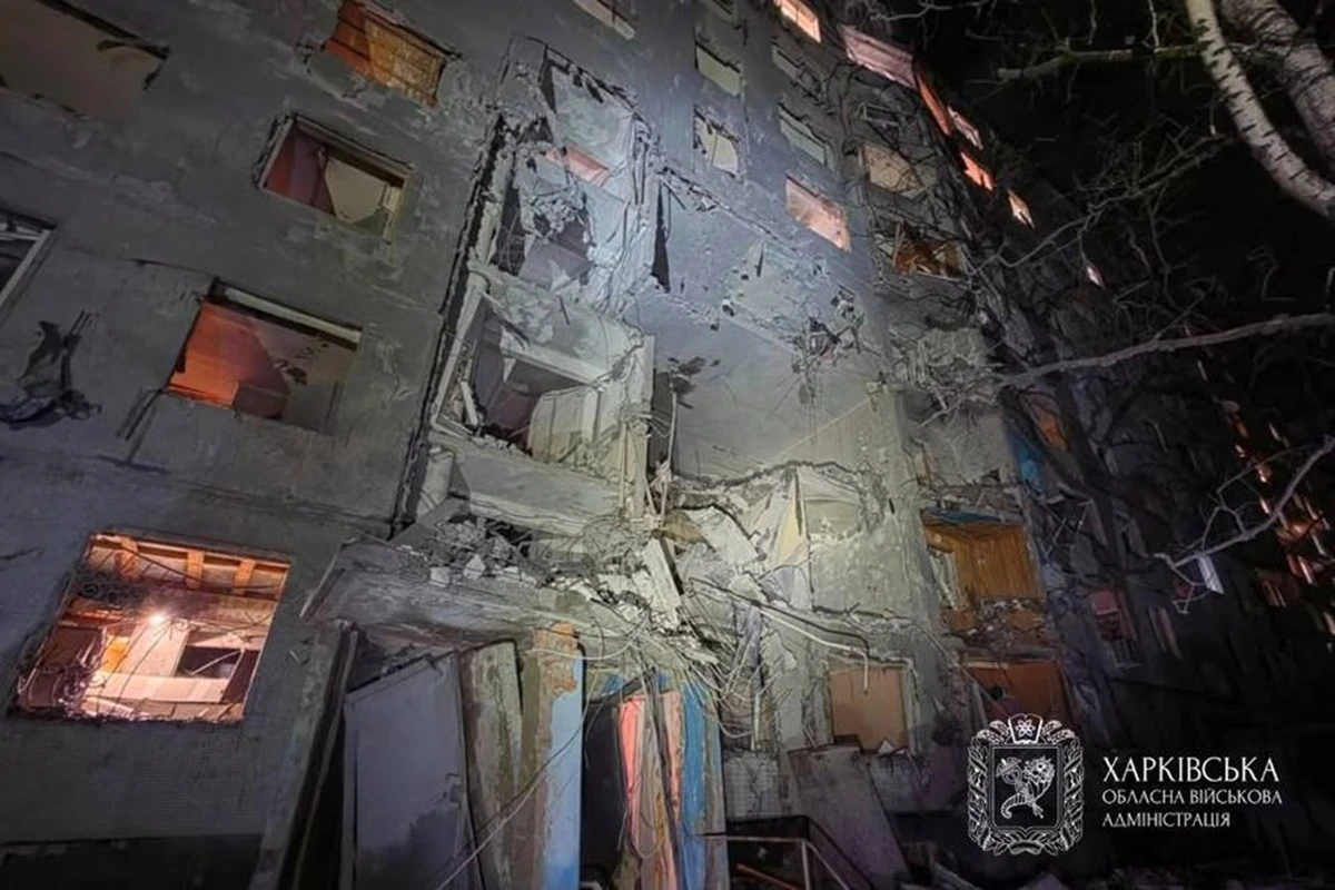 24 de răniți, inclusiv copii, după ce o bombă rusească a lovit un bloc din Harkov