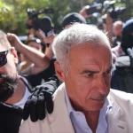 Călin Georgescu și Ionel Rusen, reținuți pentru 24 de ore și conduși la arest. Cei doi sunt vizați într-un dosar de înșelăciune și grup infracțional organizat