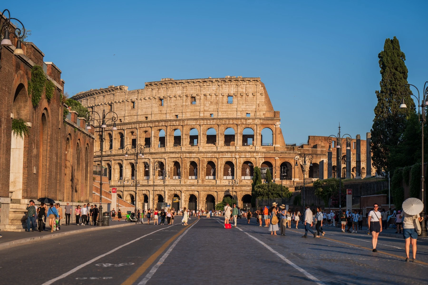 Colosseumul, închis după moartea unui muncitor de 22 de ani. Tânărul instala un sistem de iluminat