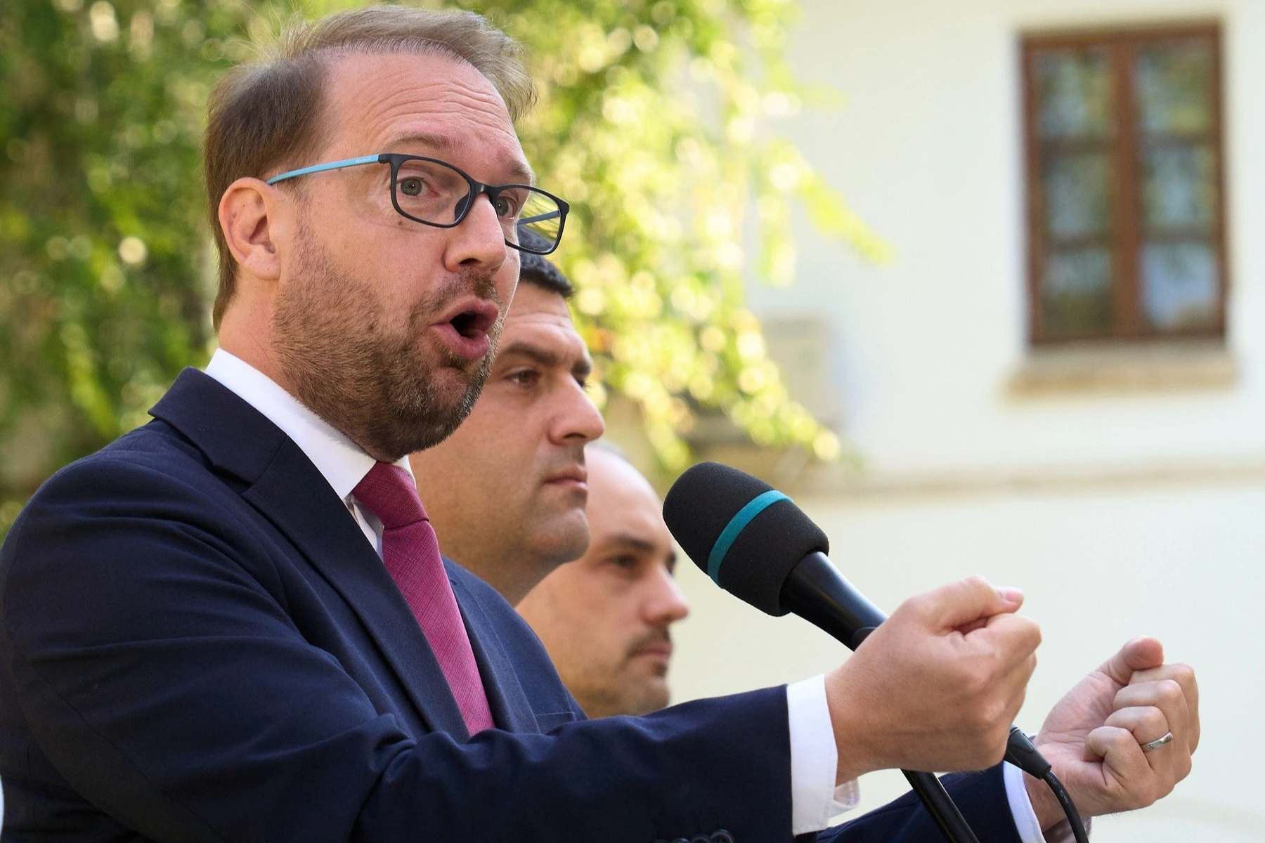 Ultima zi a lui Dominic Fritz la Primăria Timișoara. Atacuri la CCR, scandaluri și tensiuni în ultimele zile la Primărie