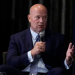 Ambasadorul SUA la NATO spulberă informațiile despre retragerea trupelor din Europa. „Facem o analiză foarte matematică”