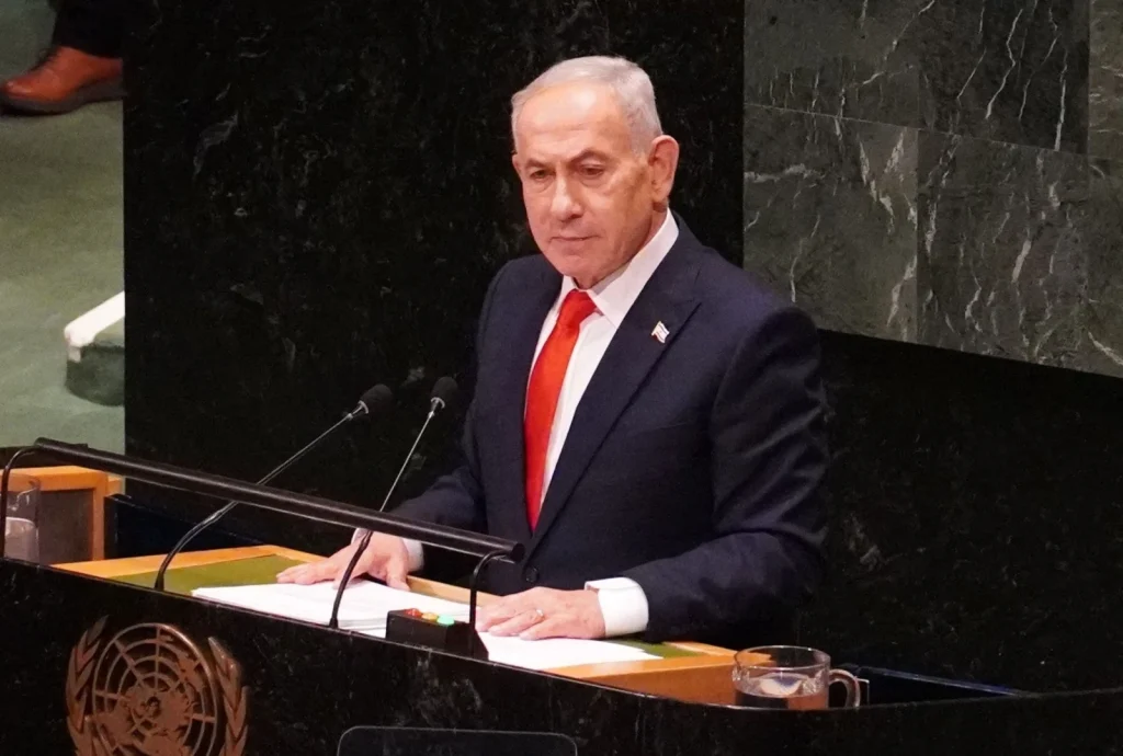 Tensiuni uriașe la Adunarea Generală ONU. Delegații au părăsit sala în timpul discursului lui Netanyahu. ”Dacă mai există lași, să părăsească sala”