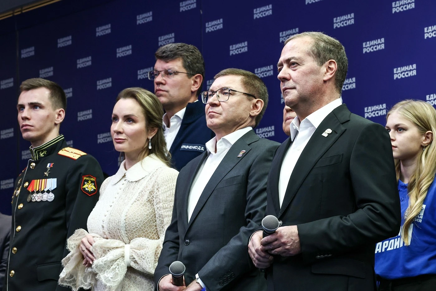 După numărarea a 95% din voturi, partidul lui Putin se îndreaptă spre o majoritate record în Duma de Stat