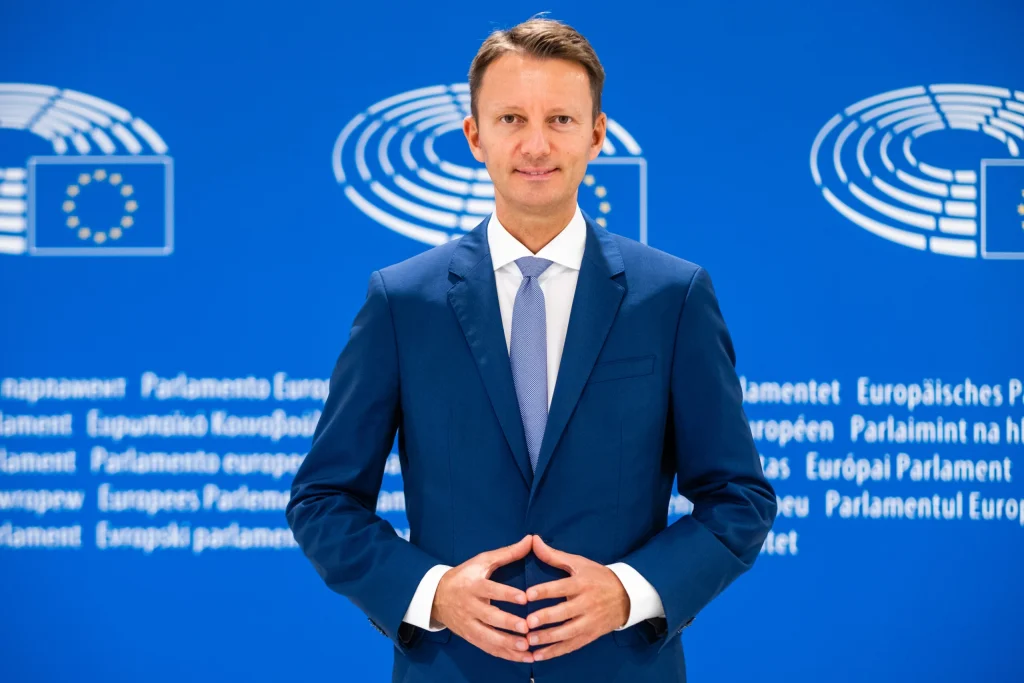 Siegfried Mureșan, apel către PSD: „Poartă răspunderea pentru rezolvarea crizei politice. Va da testul adevărului”