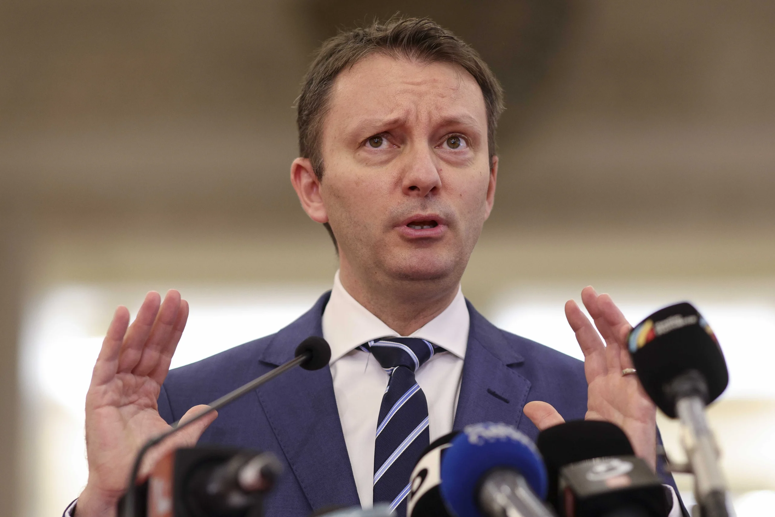 Siegfried Mureșan, despre programul de guvernare redactat cu AI: „Toate ideile sunt inteligență umană. L-am scris pe calculator”