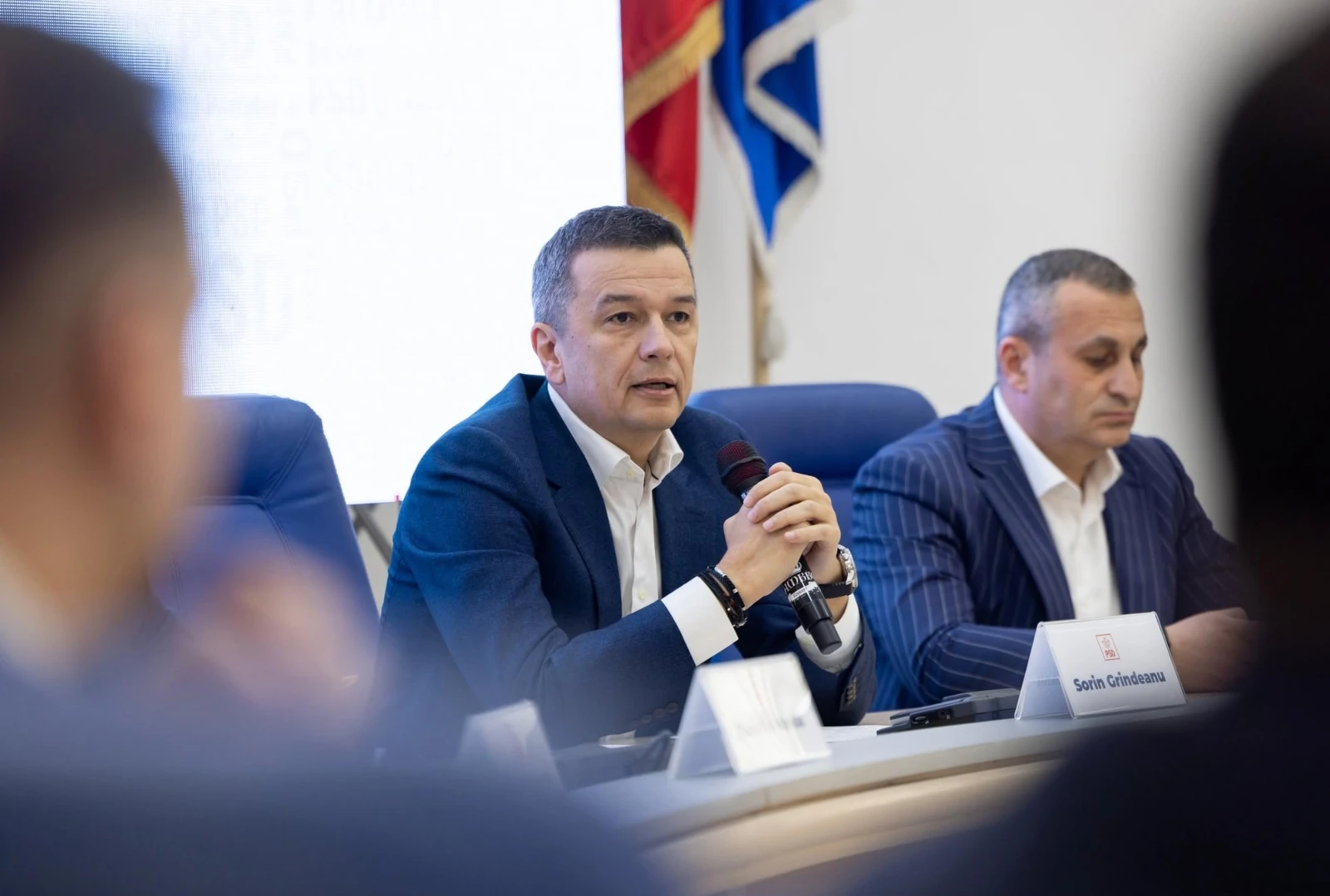 Sorin Grindeanu:”Siegfried Mureșan nu a venit să discute cu mine. Sunt deschis la discuții privind programul de guvernare”