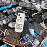 Telefoanele vechi pot valora mai mult decât crezi. De ce au crescut prețurile dispozitivelor uzate