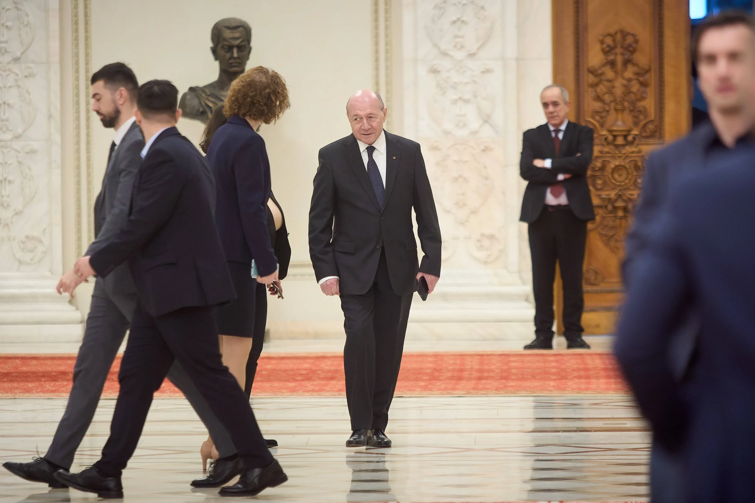 Traian Băsescu critică strategia PNL privind anticipatele: „Trebuie ruptă pisica”