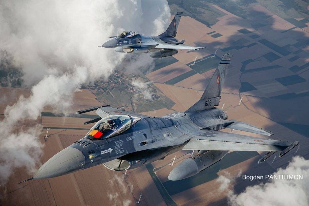 Două drone rusești, doborâte de avioanele F-16 ale României deasupra Mării Negre