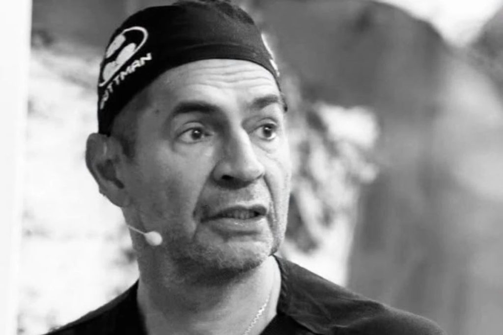Chirurg plastician celebru, care a operat numeroase vedete, ucis în propria clinică. Un tânăr de 18 ani, arestat