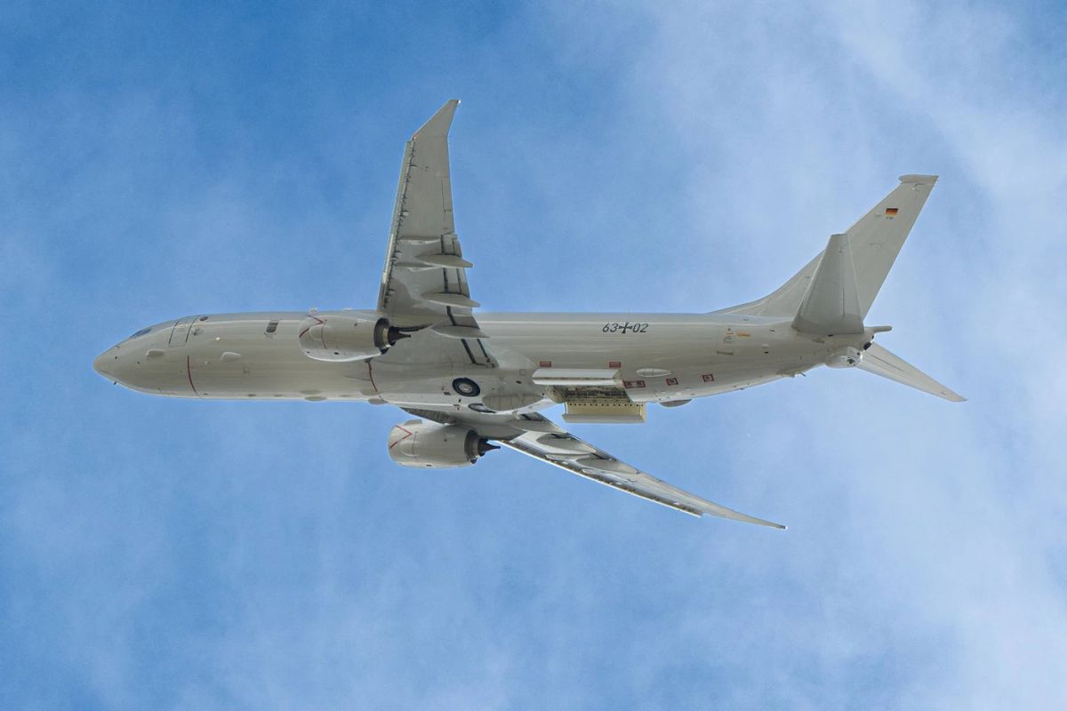 NATO a trimis un avion militar de patrulare la granița cu România, după atacurile cu drone care au scufundat nave comerciale și au îngrozit regiunea