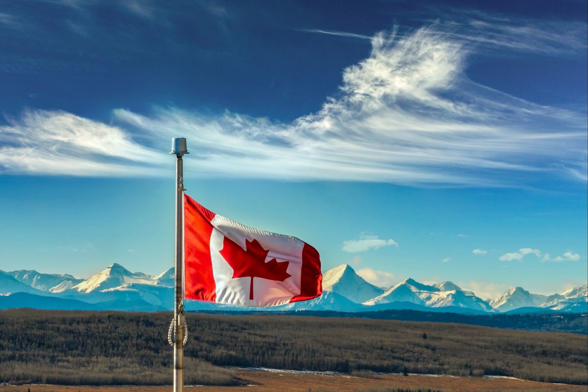 Incendiu la o bază militară din Canada. Mai multe persoane au murit, iar altele au fost rănite