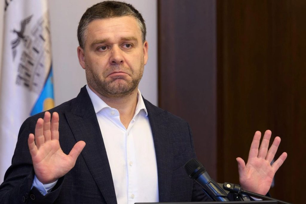 Ciprian Ciucu se duce la cursuri în SUA ca să învețe cum să conducă Bucureștiul