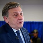 Crin Antonescu, despre nominalizarea lui Luca Niculescu: „Sunt curios dacă Nicușor Dan chiar s-a înțeles cu cineva sau pur și simplu își încearcă norocul”
