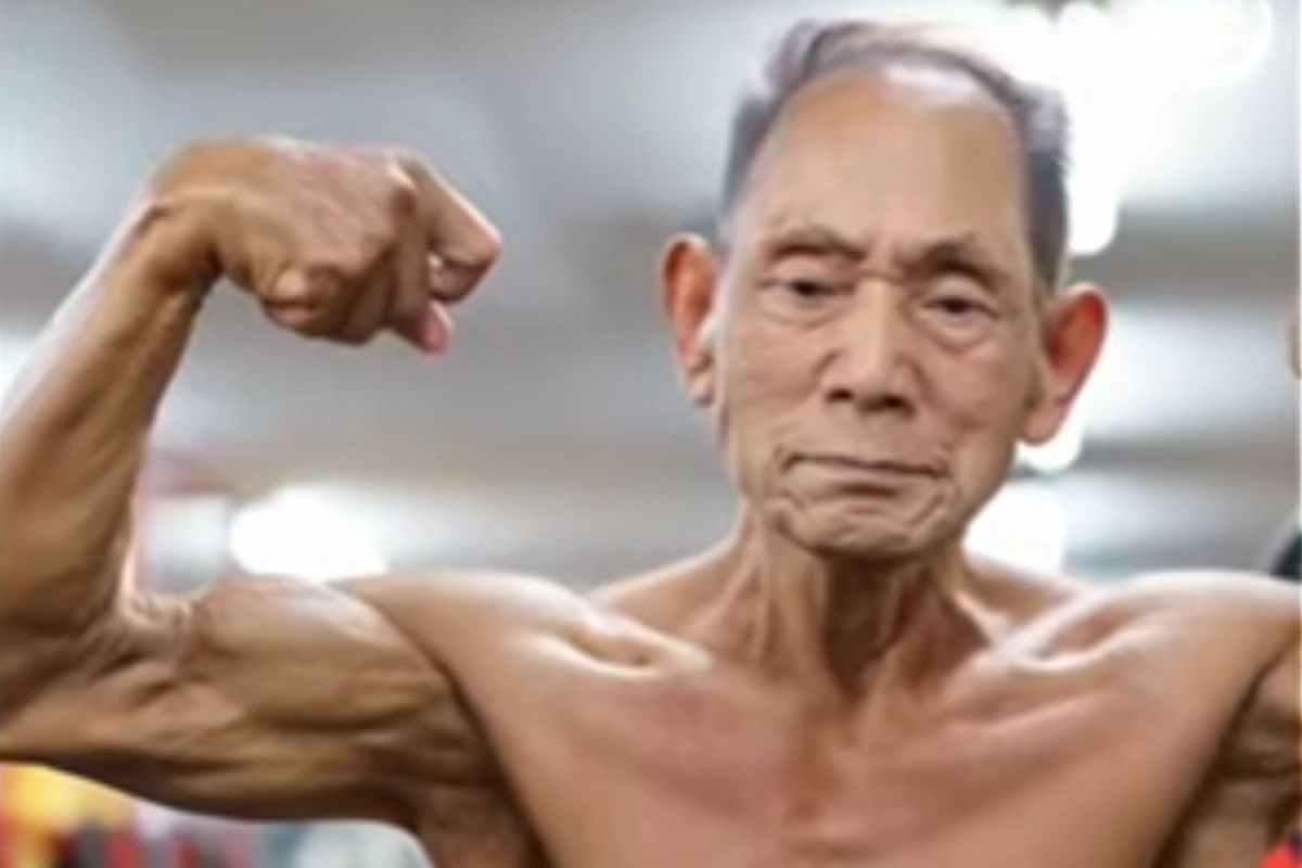 Are 90 de ani, dar a urcat pe scena concursului de culturism. Secretul japonezului care vrea să concureze și la 93 de ani