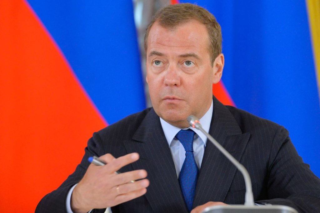 Medvedev amenință Armenia după apropierea de UE: „Cel mai rău ar fi să se transforme într-o nouă Ucraină”