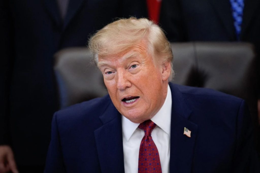 Trump susține că SUA continuă să ofere informații Ucrainei: „Lucrăm cu ei și cu Rusia pentru ca războiul să se încheie”