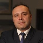 Dumitru Chisăliță vrea extinderea măsurilor pentru carburanți și la benzină. Ce priorități anunță pentru Ministerul Energiei