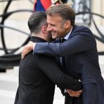 Macron cere aliaților sprijin militar pentru Ucraina: „Franţa va continua să-şi asume responsabilităţile”