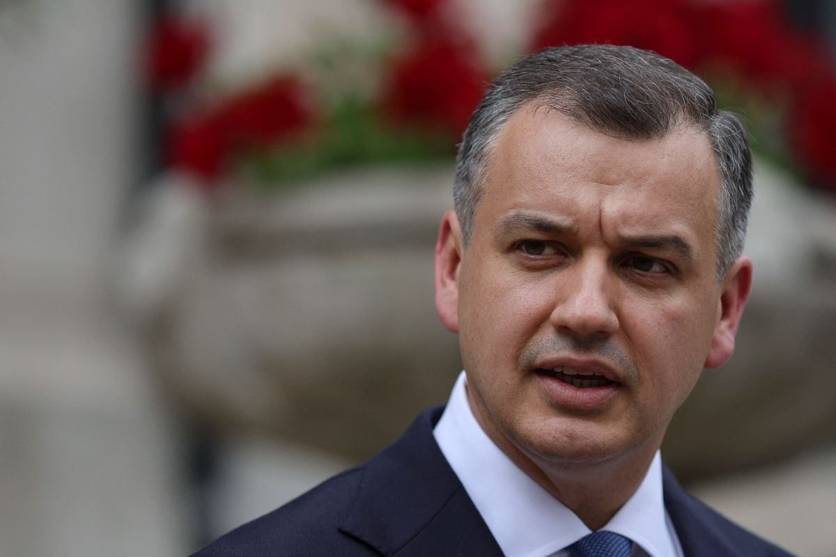 Eugen Tomac, mesaj pentru Luca Niculescu: „Un vot pentru viitorul guvern a devenit o obligație patriotică”