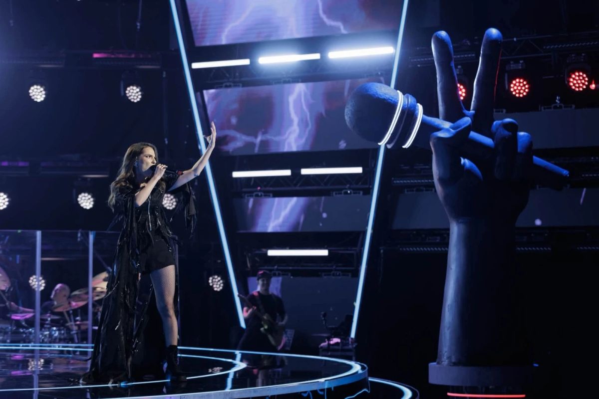 Gabriela Amza, show de senzație la Vocea României. Jurnalista Realitatea Plus a reușit să întoarcă scaunele tuturor juraților