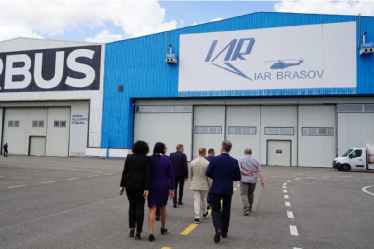 Scandal uriaș la IAR Brașov! Guvernul dă 800 de milioane de euro pe elicoptere Airbus, în timp ce angajații amenință cu proteste
