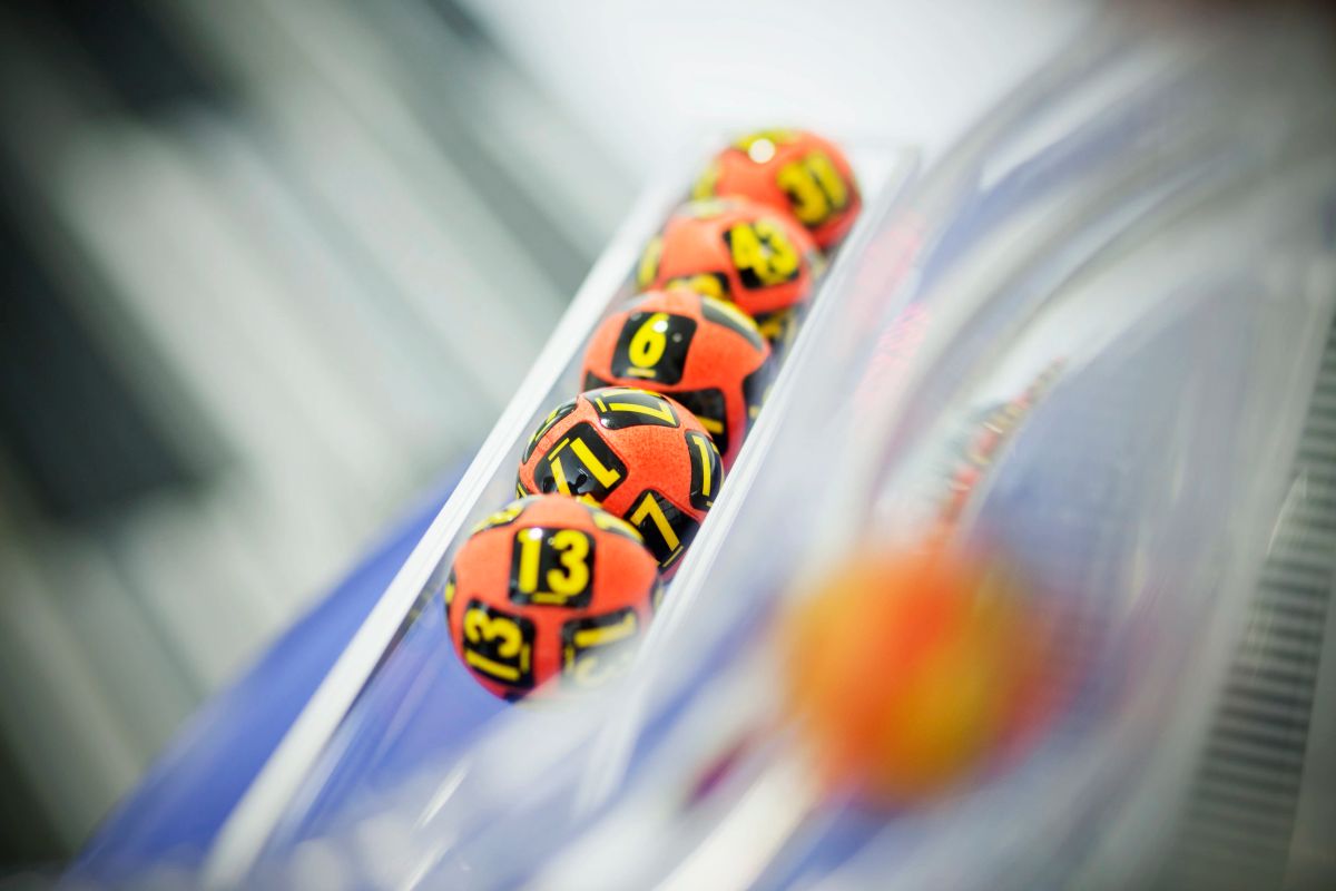 Escrocherie de 24 de milioane de euro la loto, în Italia. Cinci foști angajați ar fi aflat care sunt lozurile câștigătoare și și-ar fi îmbogățit apropiații