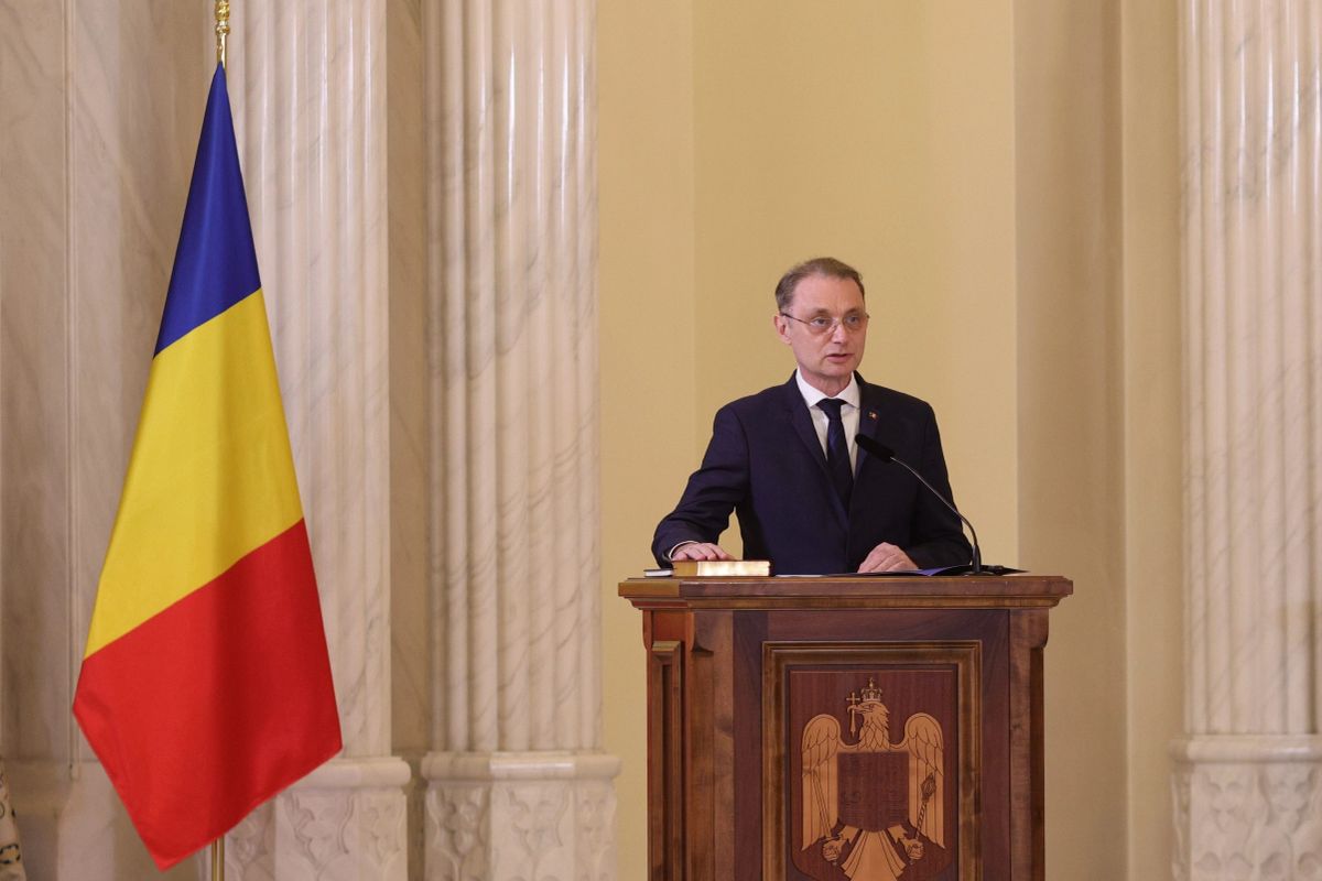 Cum îl prezintă agenția de presă a lui Putin pe Luca Niculescu: profil pro-occidental și legături cu Franța