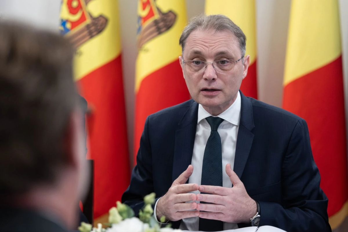 Luca Niculescu, despre unirea României cu Republica Moldova: ”Se va face când cetăţenii celor două ţări îşi vor dori”