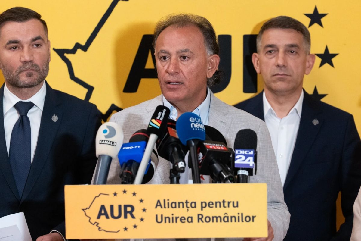 Mohammad Murad (AUR): Bolojan ar trebui să facă un pas înapoi din funcția de premier. „Face rău României și economiei”