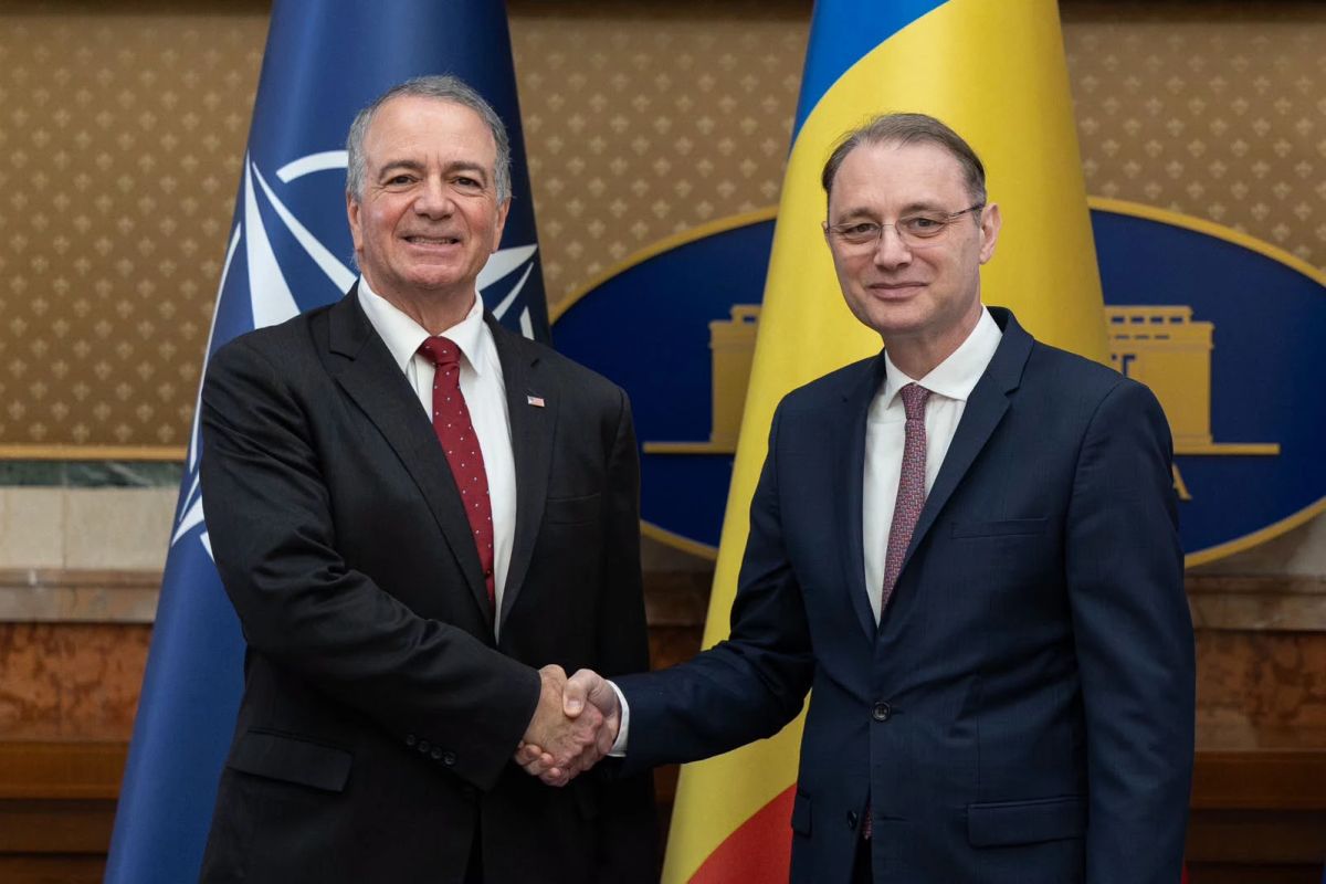 Luca Niculescu, discuții cu ambasadorul SUA despre apărarea României și investițiile americane