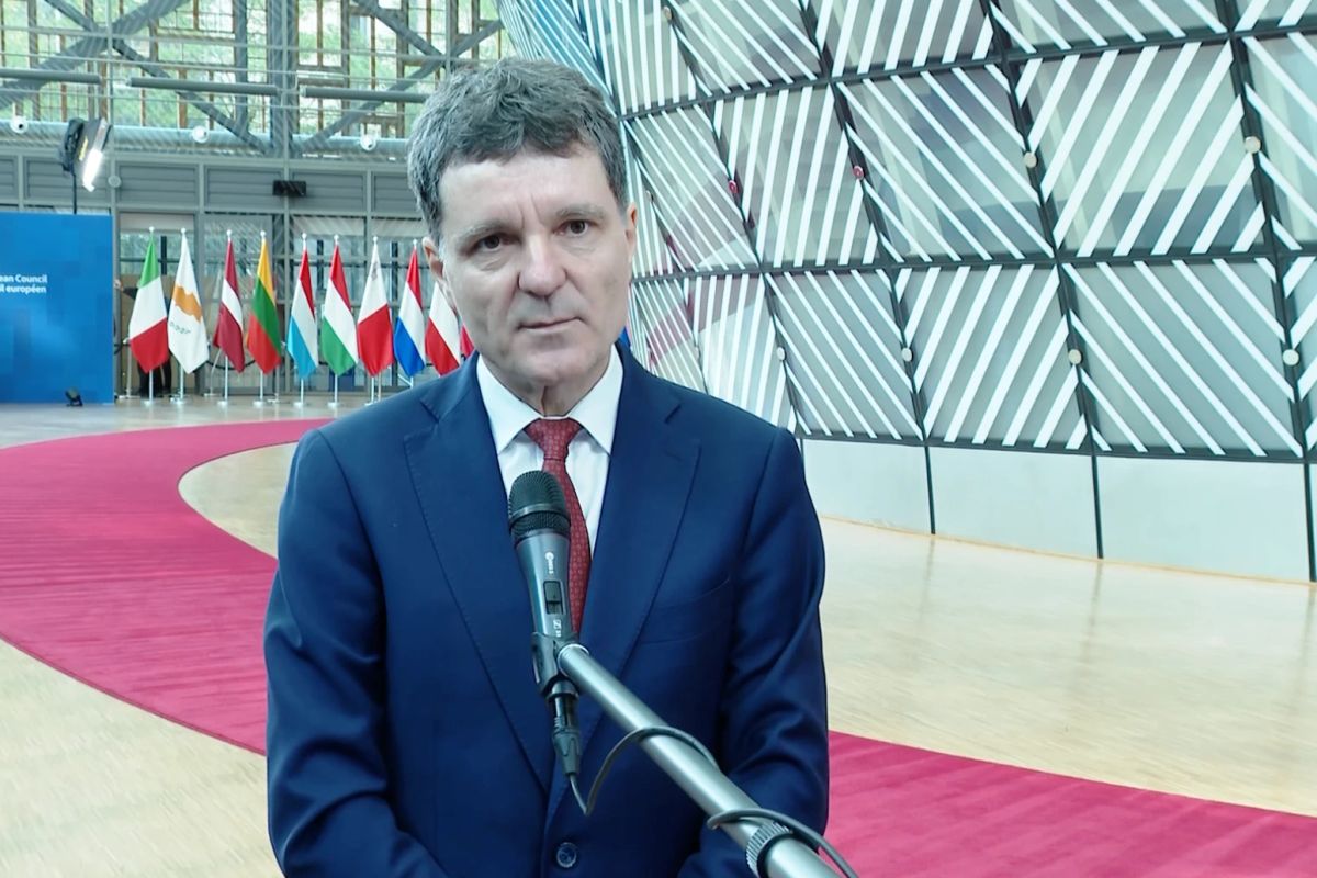 Nicușor Dan, după reuniunea Consiliului European: „Ne dorim să nu fie făcute tăieri pe zona agricolă și de coeziune”. Securitatea la Marea Neagră, pe agenda discuțiilor