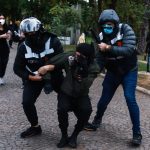 Revolte violente în Albania: premierul Edi Rama, presat să demisioneze