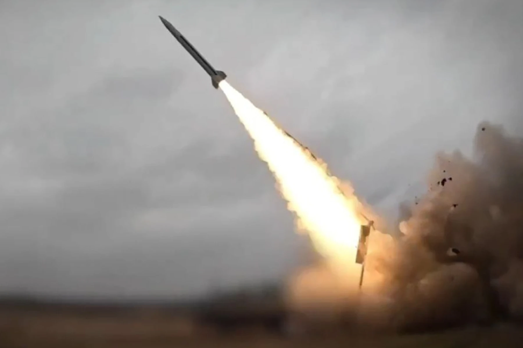 Ucraina folosește pentru prima dată în luptă racheta balistică FP-7. Zelenski anunță următorul pas