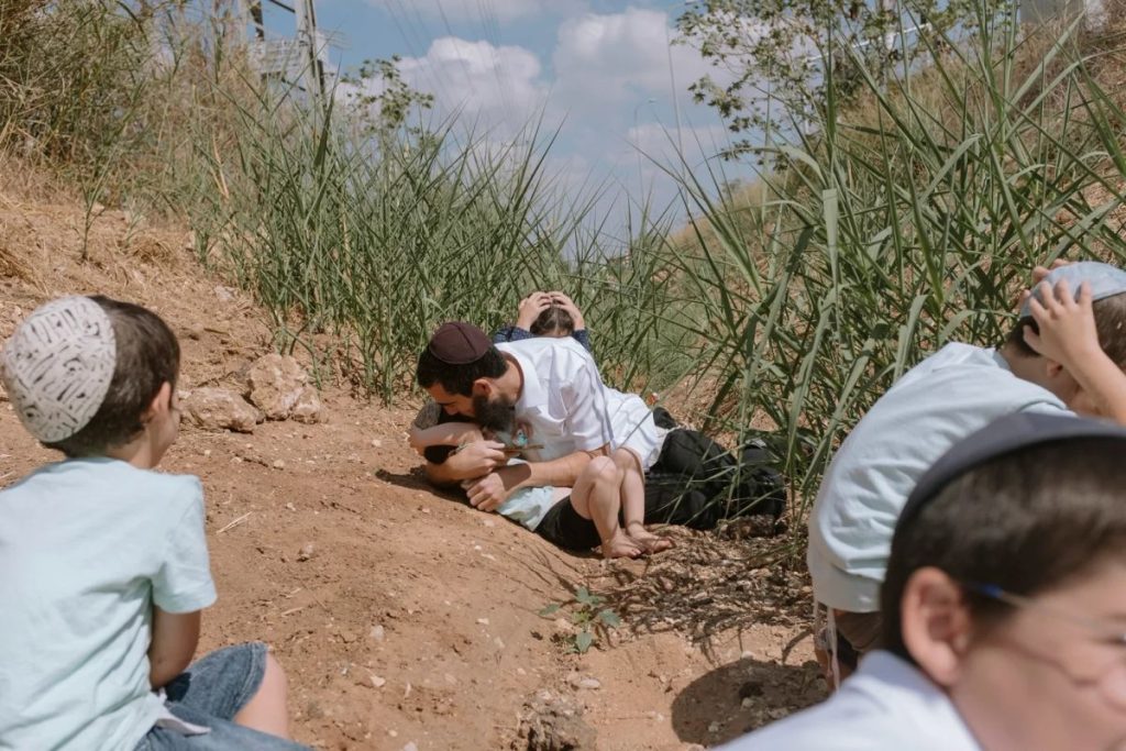 7 octombrie, ziua care a schimbat Orientul Mijlociu. Trei ani de la masacrul Hamas: Israelul își plânge morții, Gaza rămâne în ruine