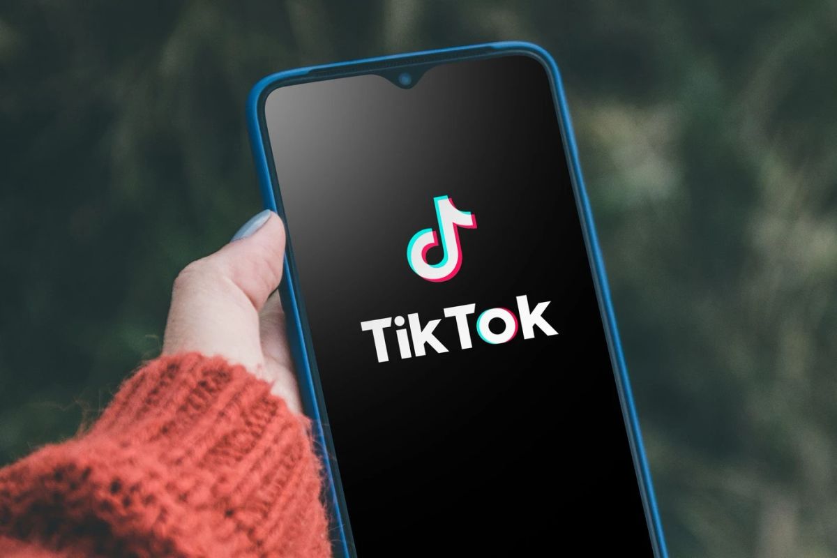 TikTok riscă amenzi uriașe, în urma anchetei declanșate după alegerilor din România, din 2024