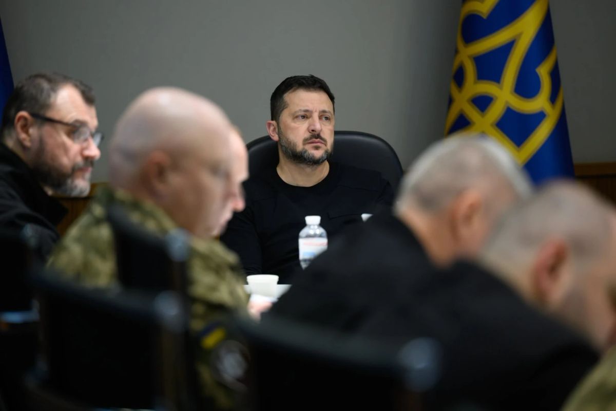 Zelenski acuză lipsa avertismentelor aliaților înaintea atacurilor rusești din timpul nopții. ”Au vizat din nou infrastructurile energetice”